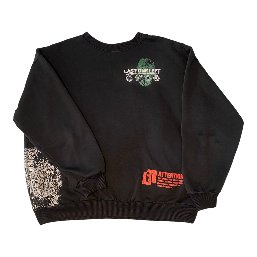Black crewneck sweatshirt - Large