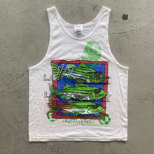Load image into Gallery viewer, Fishin tank top (M)
